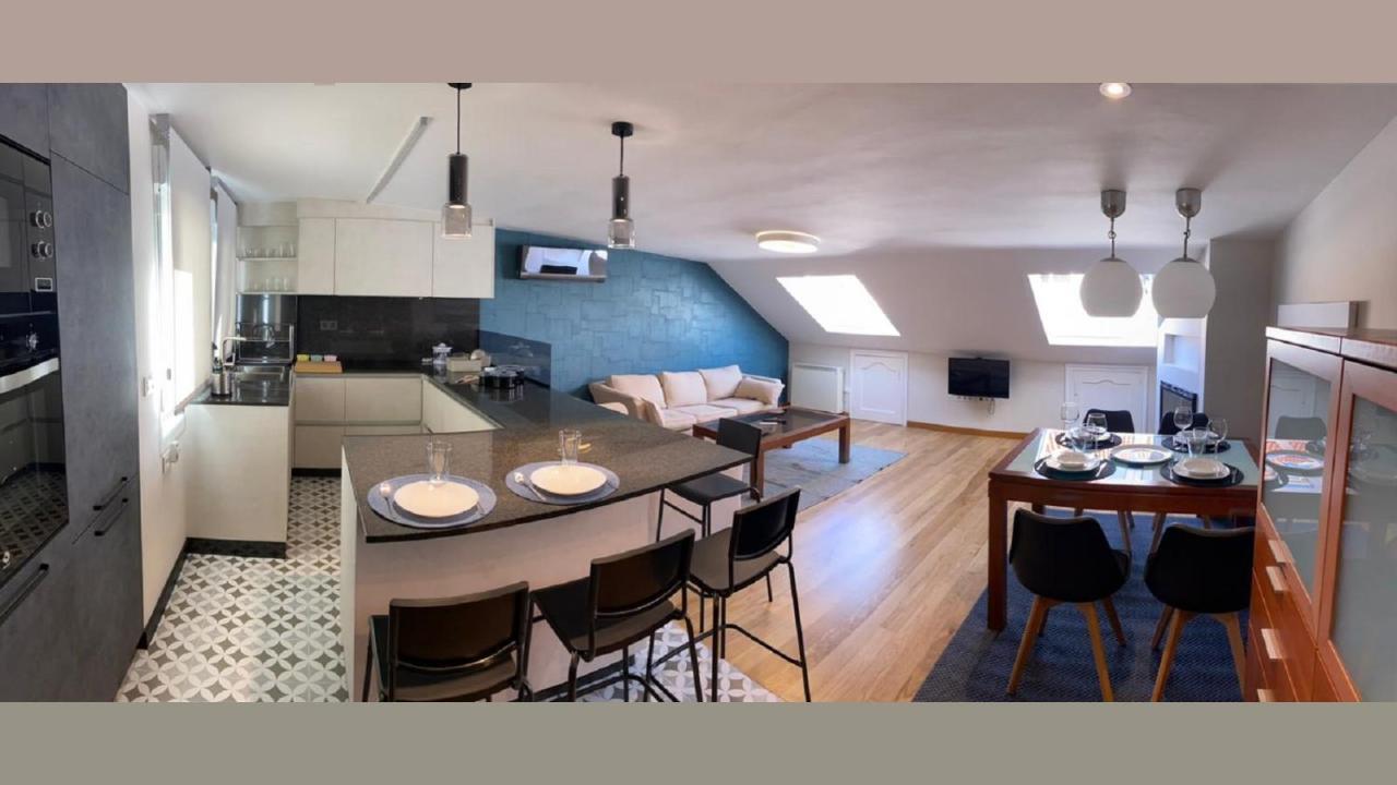 Atico 22 - Centrico, Aire Acondicionado Y Parking Appartement *