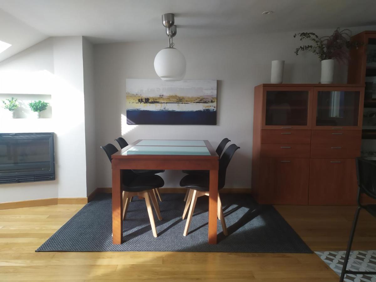 Atico 22 - Centrico, Aire Acondicionado Y Parking * Vilagarcía de Arousa